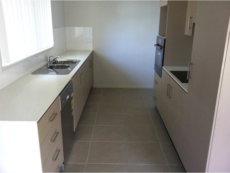 14a River Road, Dinmore QLD 4303