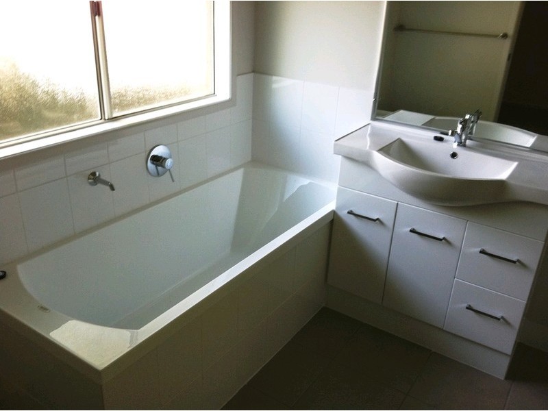 14a River Road, Dinmore QLD 4303