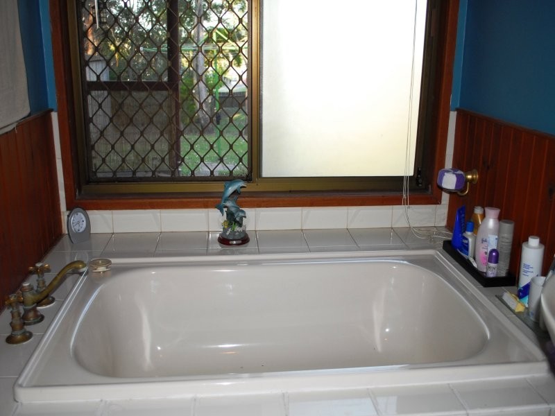 10a Ipswich Street, Riverview QLD 4303