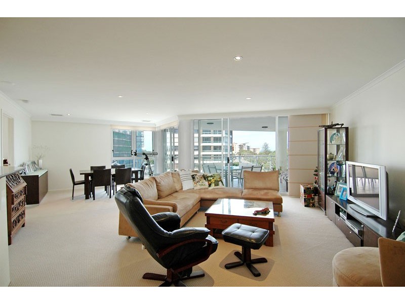 24/43 Marine Parade, Redcliffe QLD 4020