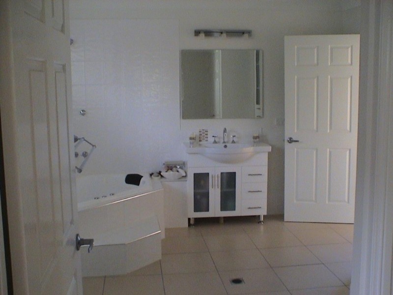 154 Hornibrook Esp, Clontarf QLD 4019