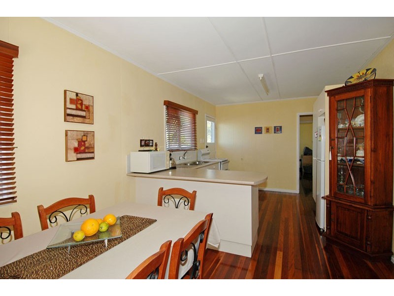 35 Donkin Street, Scarborough QLD 4020