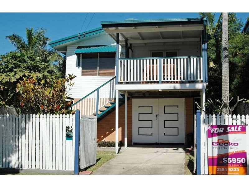 35 Donkin Street, Scarborough QLD 4020