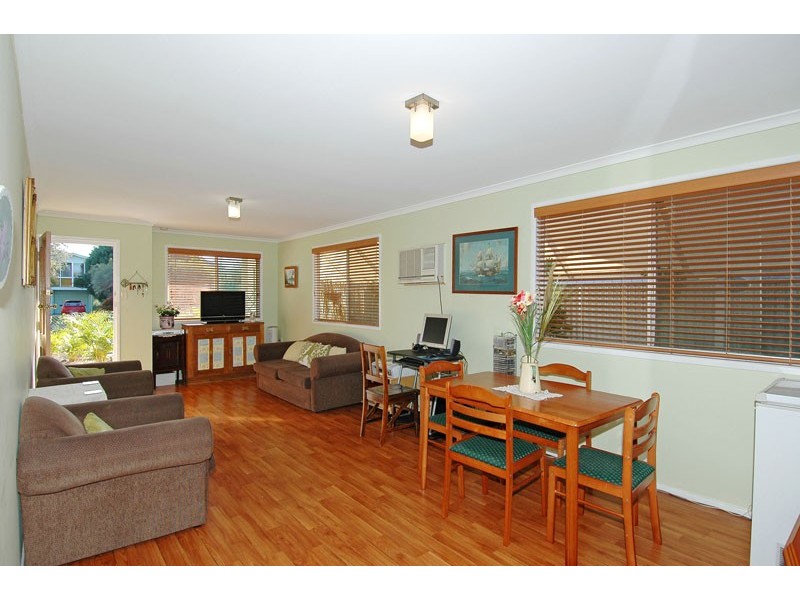 20 Ettie Street, Redcliffe QLD 4020