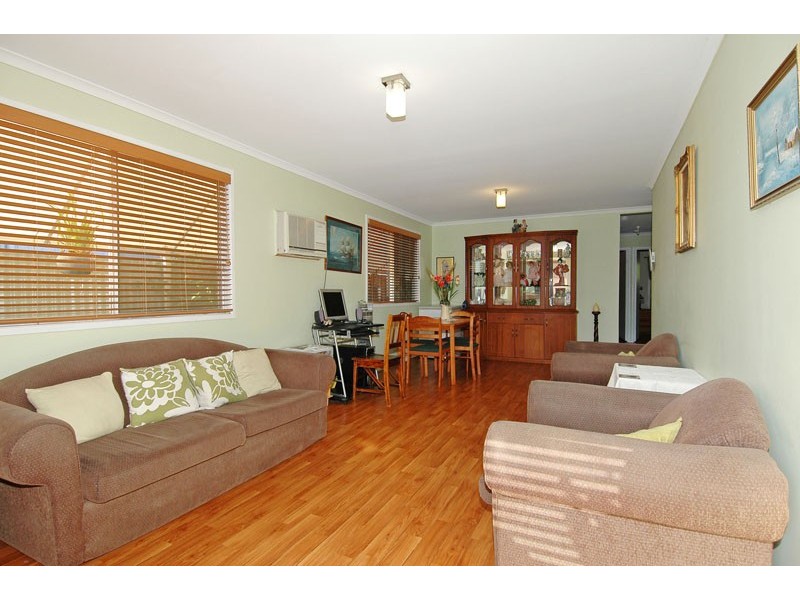 20 Ettie Street, Redcliffe QLD 4020