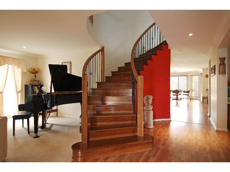 6 Eva Court, Kippa-ring QLD 4021