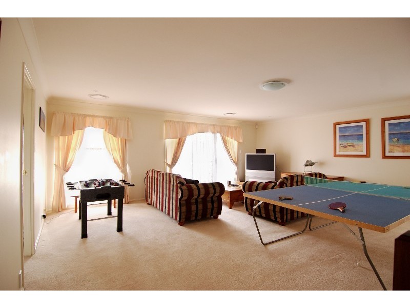 6 Eva Court, Kippa-ring QLD 4021