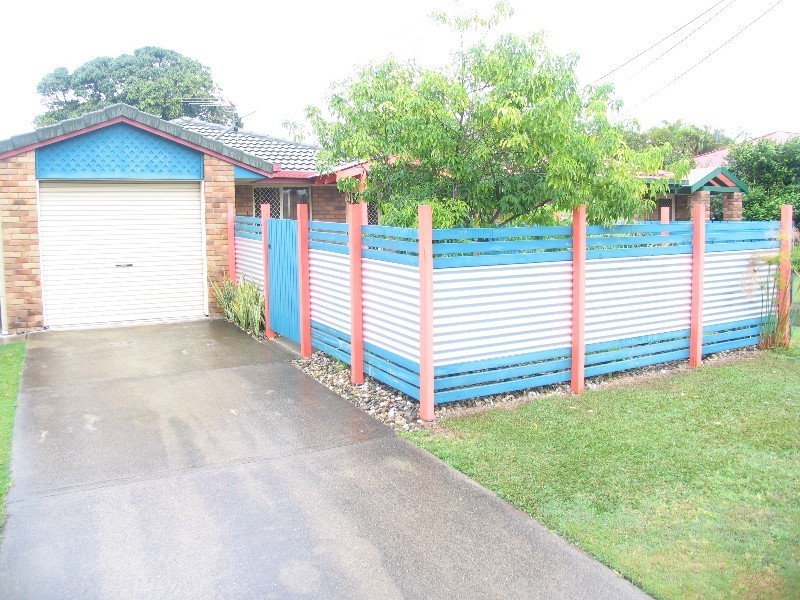 25 Dunbar Street, Margate QLD 4019