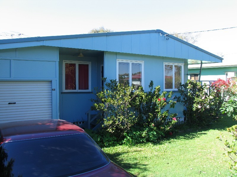 33 Enoch St, Clontarf QLD 4019