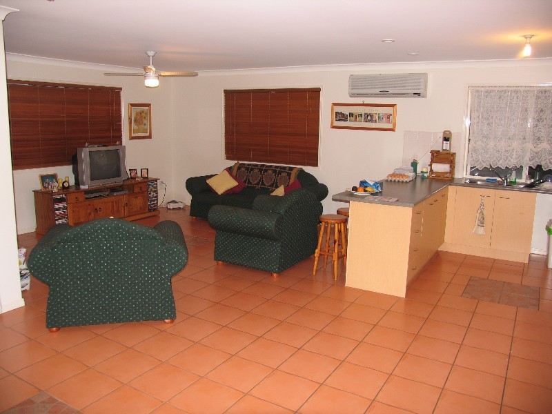 50 McKillop Street, Rothwell QLD 4022