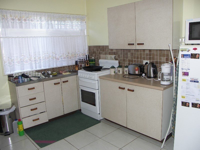 1 Dorothy Street, Strathpine QLD 4500