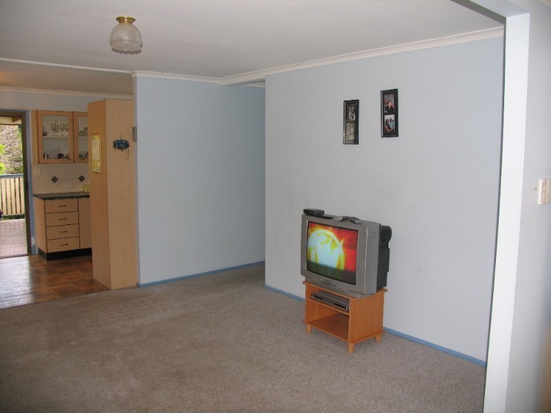 215 MacDonnell Road, Clontarf QLD 4019