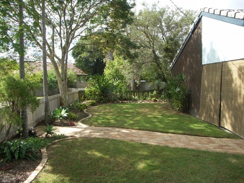 16 Simon Street, Deception Bay QLD 4508