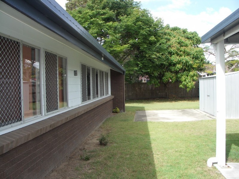 16 Simon Street, Deception Bay QLD 4508