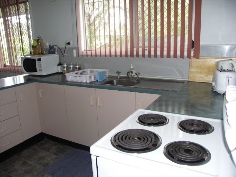 16 Simon Street, Deception Bay QLD 4508