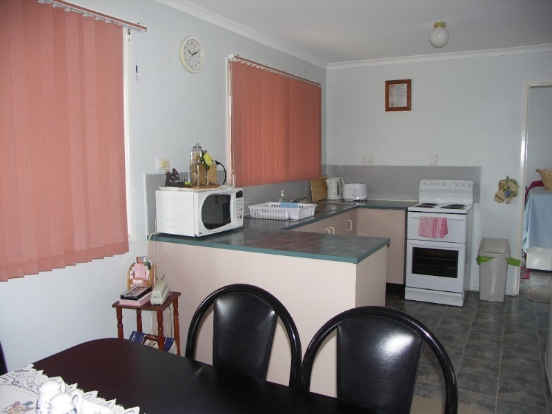 16 Simon Street, Deception Bay QLD 4508