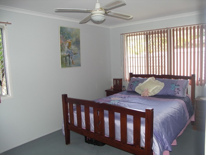 16 Simon Street, Deception Bay QLD 4508