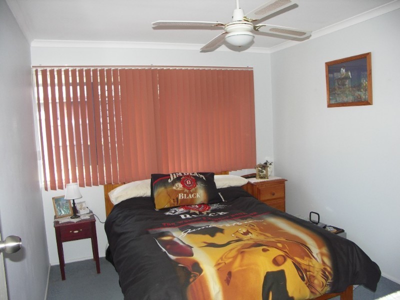 16 Simon Street, Deception Bay QLD 4508