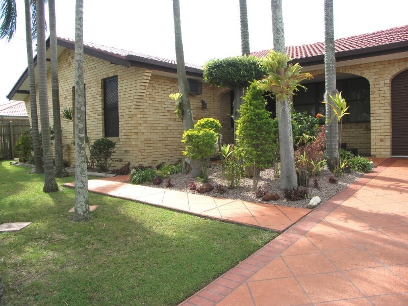 27 Kirkwood Street, Margate QLD 4019