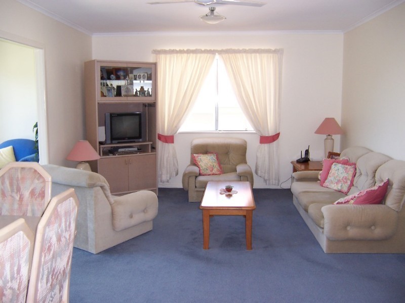 1 Swan Street, Margate QLD 4019