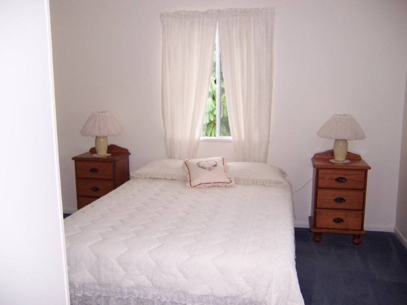 1 Swan Street, Margate QLD 4019