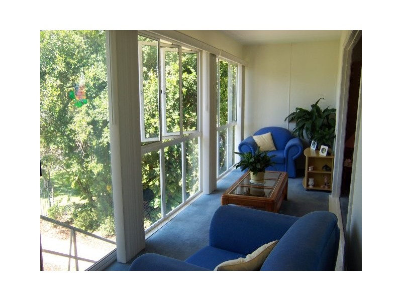 1 Swan Street, Margate QLD 4019