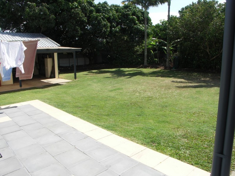 1 Swan Street, Margate QLD 4019