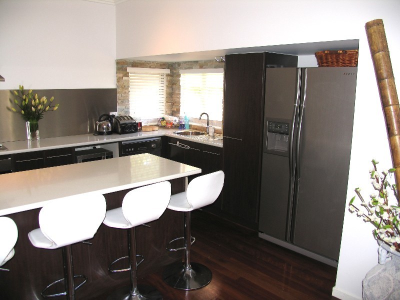 4 Garnet Street, Scarborough QLD 4020