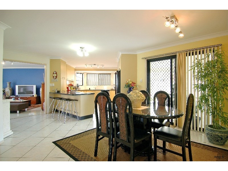 20 Sands Street, Redcliffe QLD 4020