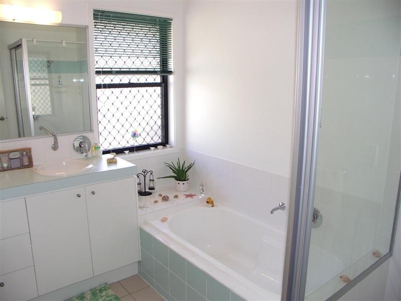 7 Lazzarini Place, Deception Bay QLD 4508