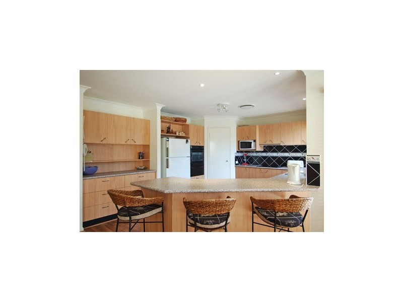 6 Eva Court, Kippa-ring QLD 4021