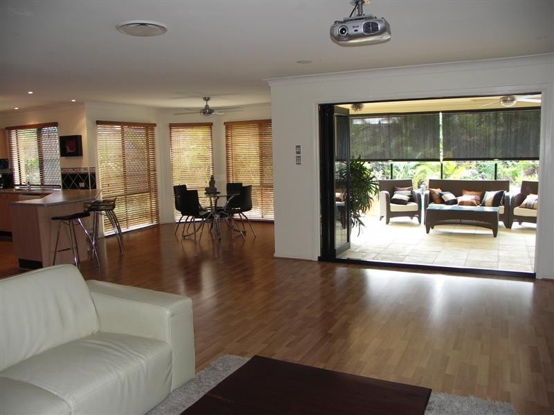 6 Eva Court, Kippa-ring QLD 4021