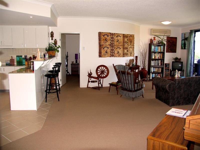 9/3 Rock Street, Scarborough QLD 4020