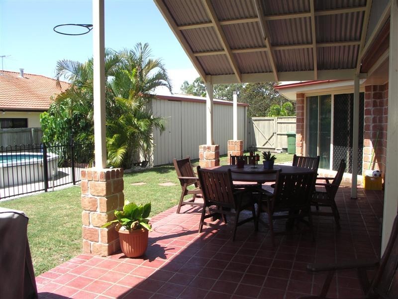 18 Blanche Court, Rothwell QLD 4022