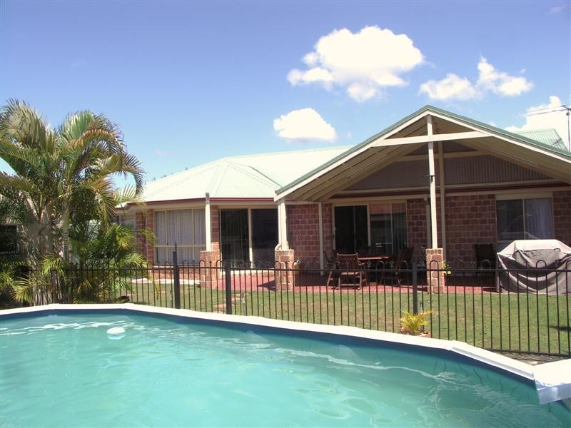 18 Blanche Court, Rothwell QLD 4022