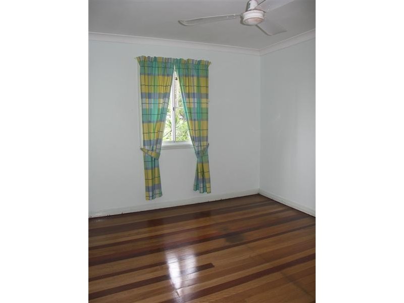 28 Stubbs St, Brighton QLD 4017