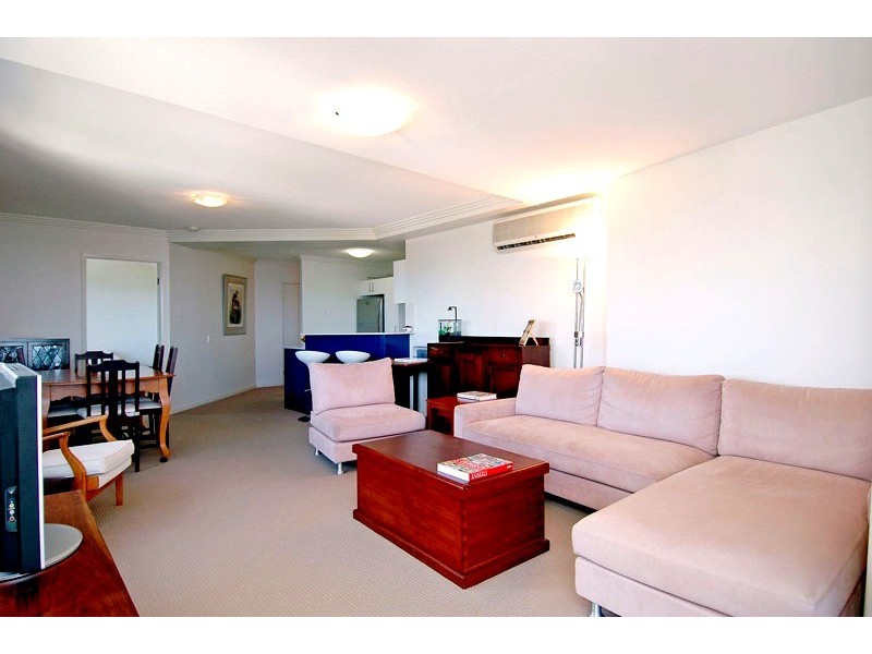 703/89 Landsborough Avenue, Scarborough QLD 4020