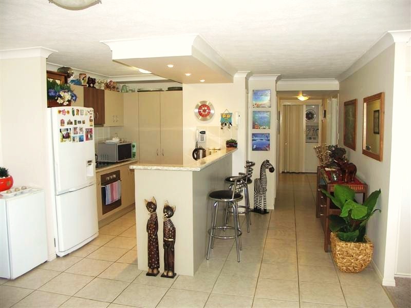 11/2 Irene Street, Redcliffe QLD 4020