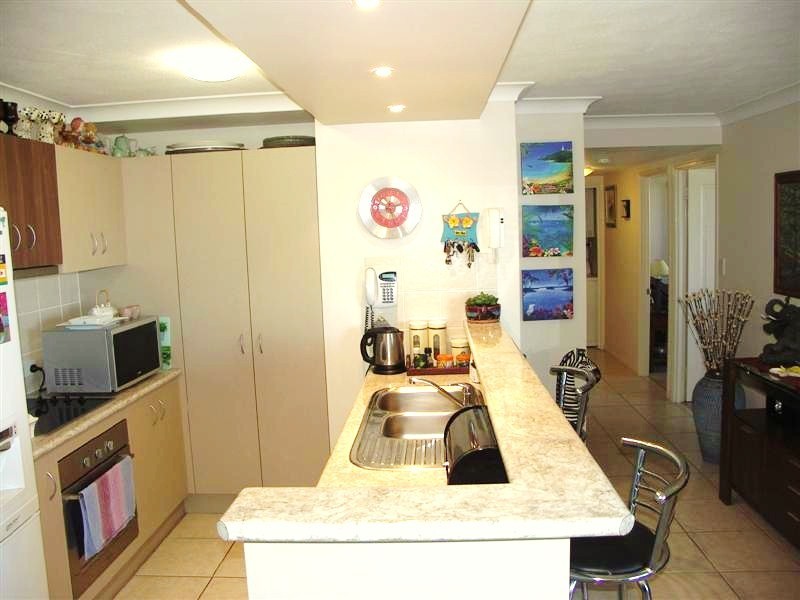 11/2 Irene Street, Redcliffe QLD 4020