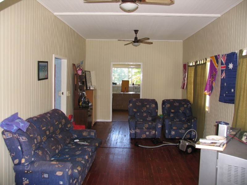 26 Rock Street, Scarborough QLD 4020