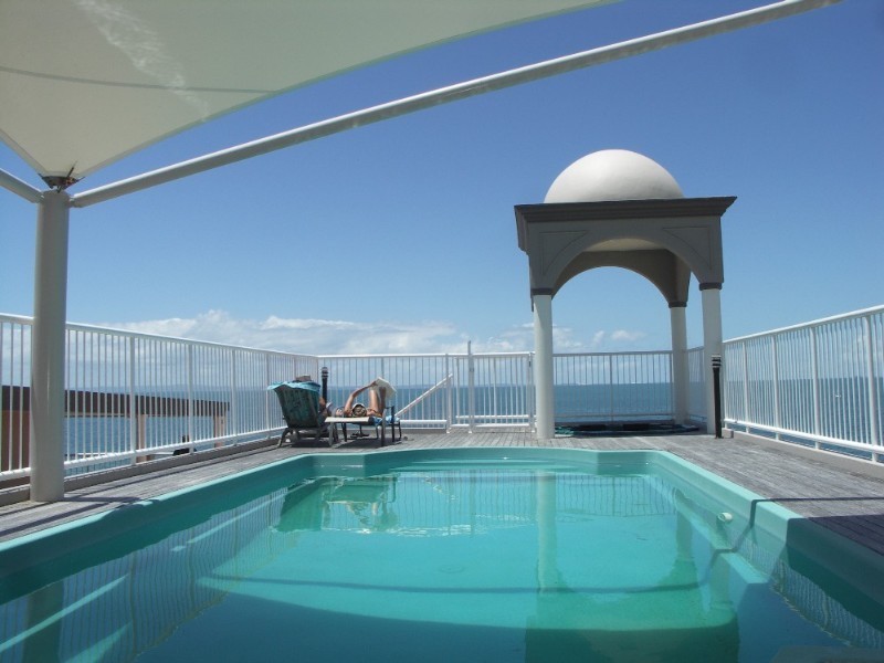 17/94 Prince Edward Parade, Redcliffe QLD 4020