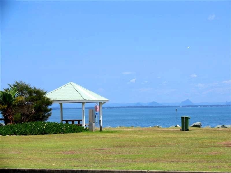 10 Dame Patti Drive, Scarborough QLD 4020