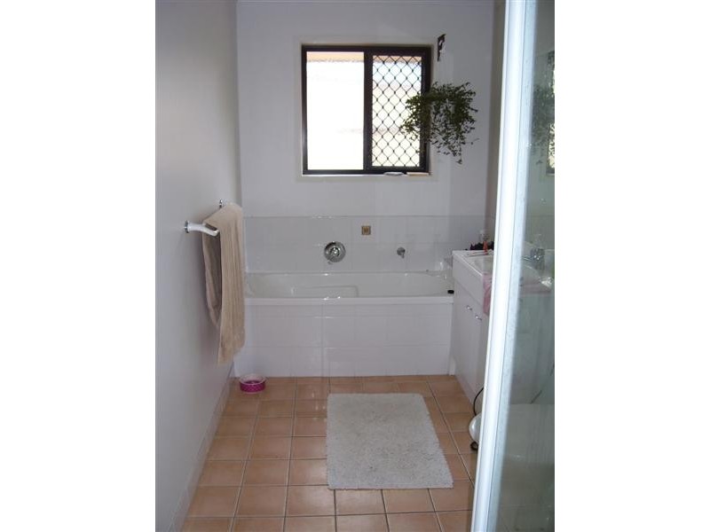 16 Breakwater Court, Deception Bay QLD 4508