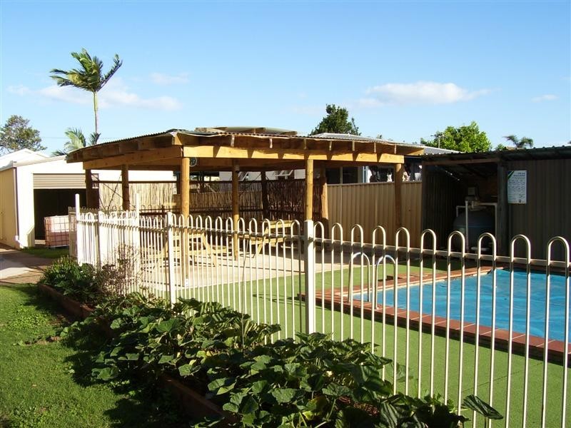 5 Koch Street, Scarborough QLD 4020