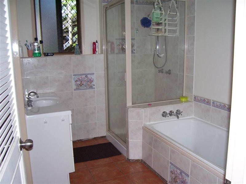 5 Koch Street, Scarborough QLD 4020