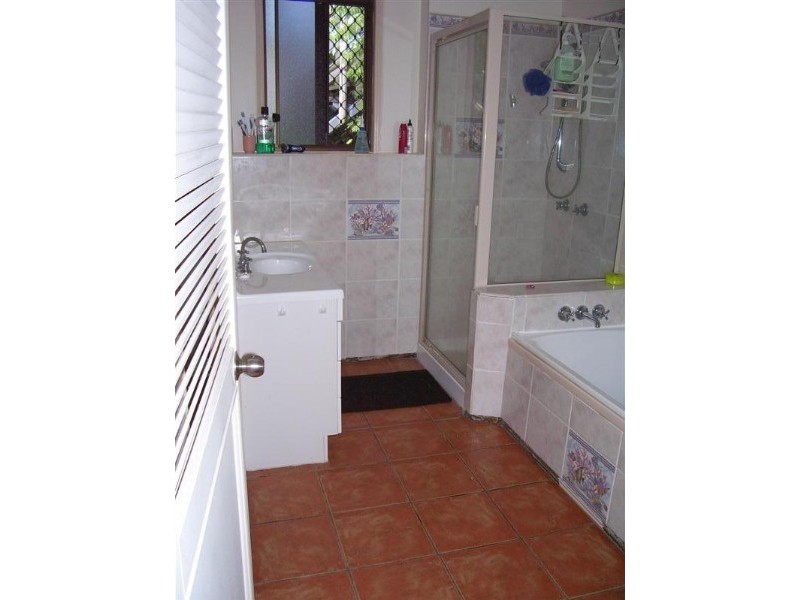 5 Koch Street, Scarborough QLD 4020