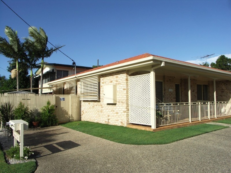 1/30 Blakeney Street, Woody Point QLD 4019