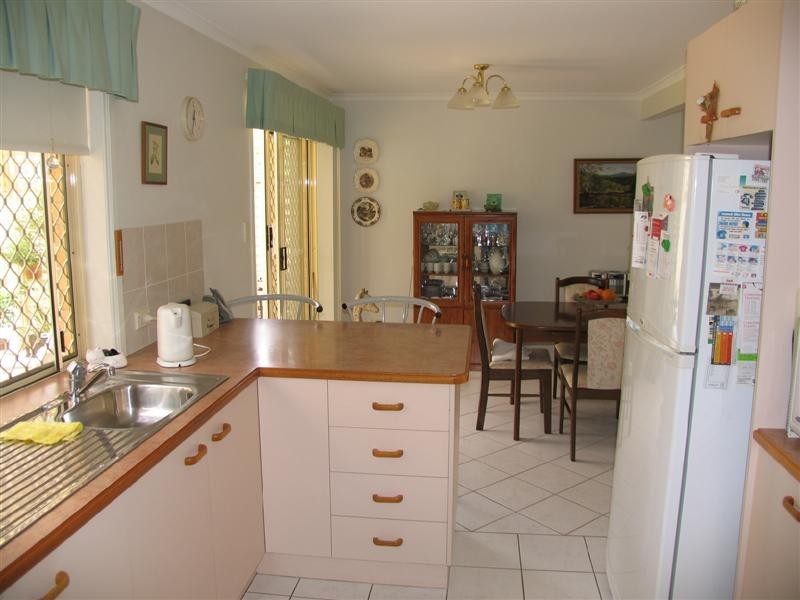 4/86 Georgina Street, Woody Point QLD 4019