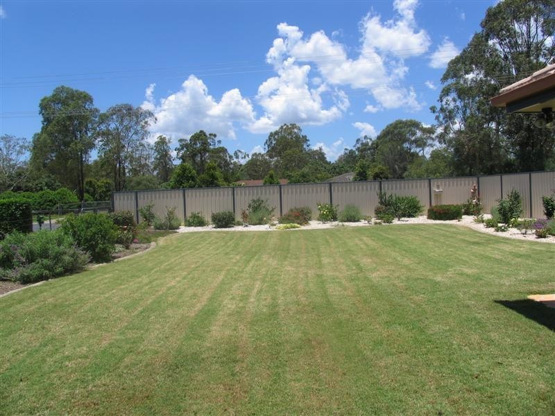 262 Peterson Road, Morayfield QLD 4506