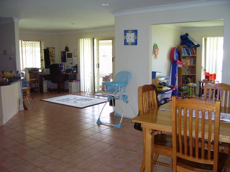 10 Greenway Place, Deception Bay QLD 4508